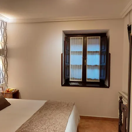 Hotel Rural Entremontes-2