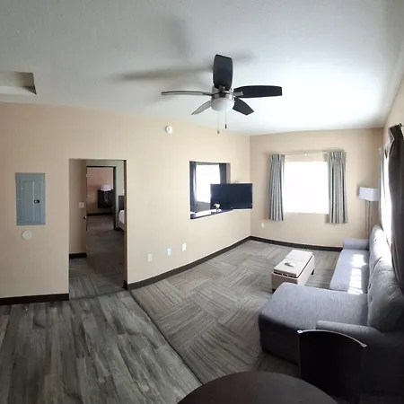 Island Suites-2