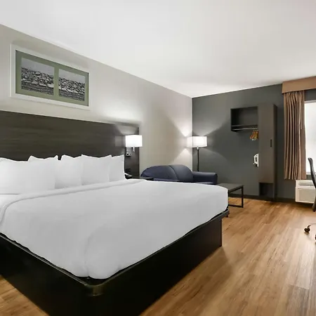 Best Western Mystic Hotel-2