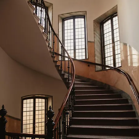 Home Hotel Borgen-2