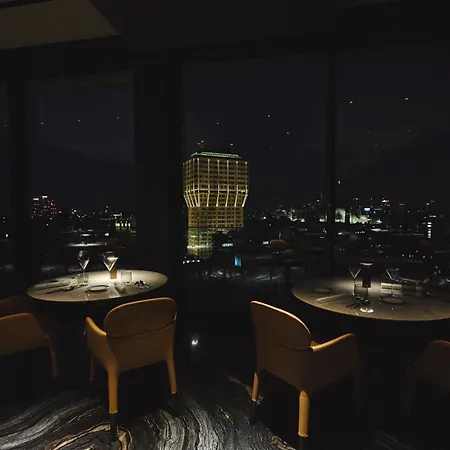 Uptown Palace-2
