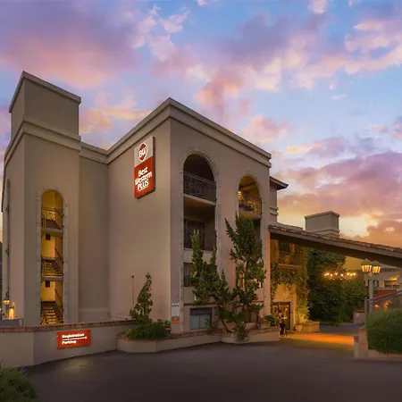 Best Western Plus Arroyo Roble Hotel & Creekside Villas-3