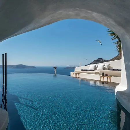 Porto Fira Suites-2
