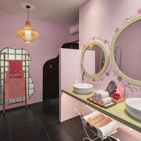 Pinkcoco Uluwatu - Constant Surprises & For Cool Adults Only-3