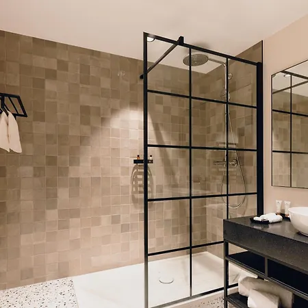 Hostellerie Cèdre&Spa Beaune-3