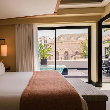 Five Seas By Inwood Hotels-3