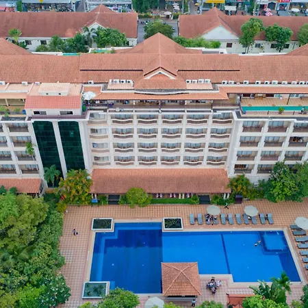 Hotel Somadevi Angkor Resort & Spa-2