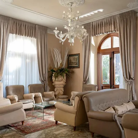 Hotel Ercolini & Savi-2