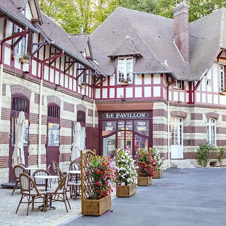 Le Château de la Tour-3