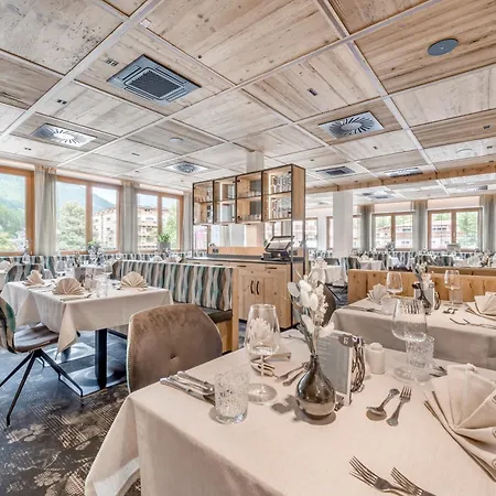Hotel Grauer Bär-3