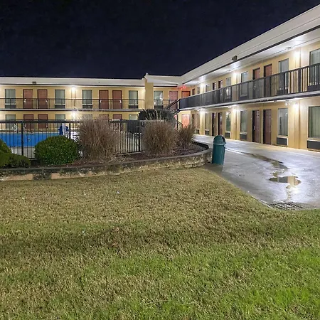 Quality Inn Elizabeth City Near University-3