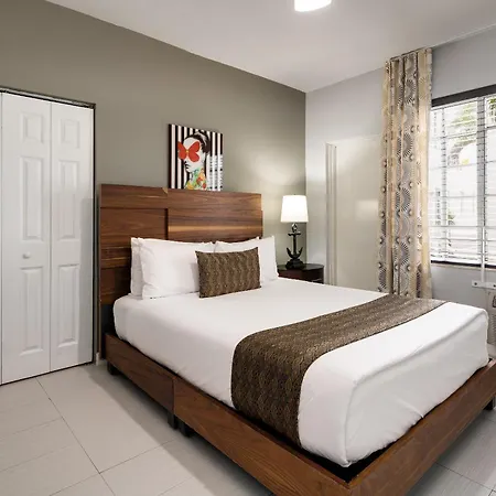 Tradewinds Apartment Hotel Miami Beach-2