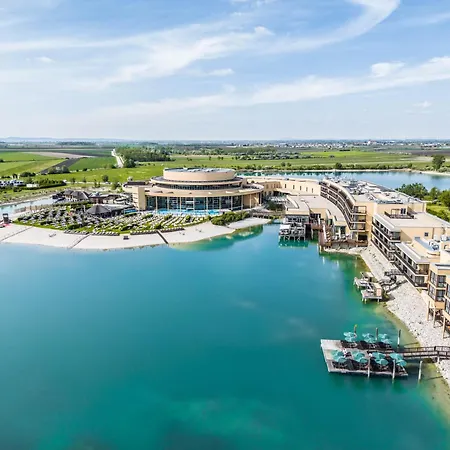 St. Martins Therme & Lodge-3
