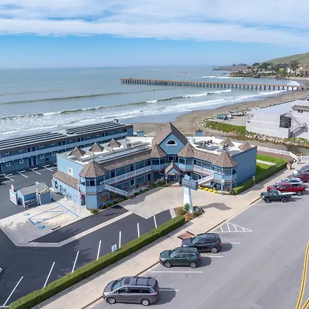 Shoreline Inn...On The Beach-2