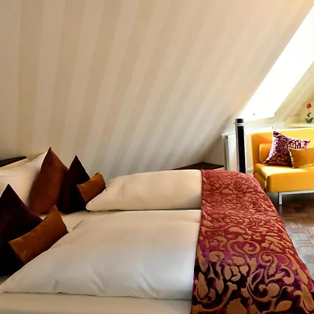 Villa Mittermeier, Hotellerie&Restaurant-3