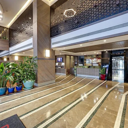Ramada By Wyndham Istanbul Old City-3