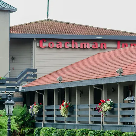 Coachman Inn Oak Harbor-3