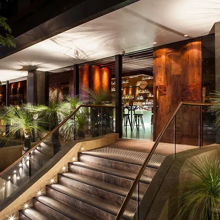 Four Seasons Hotel Sydney-3