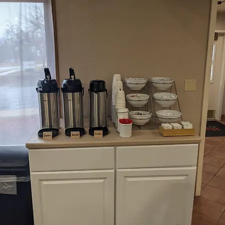 Hawthorn Extended Stay By Wyndham Green Bay-2