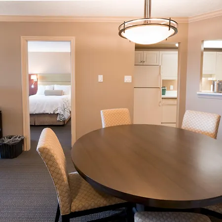 Victoria Regent Waterfront Hotel & Suites-3