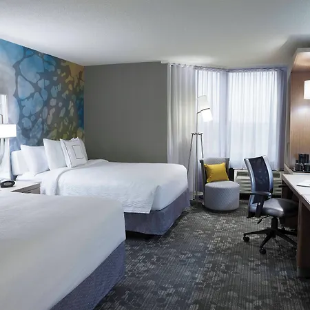 Courtyard By Marriott Toronto Northeast/Markham-2