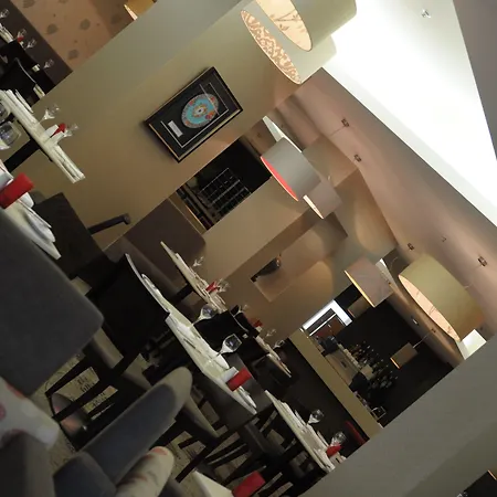 The Terrace Hotel Adelaide-3