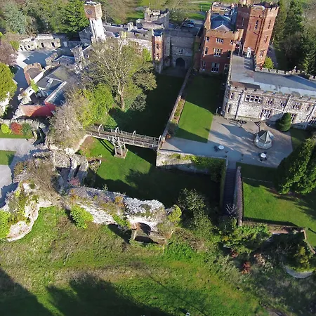 Ruthin Castle Hotel And Spa-3