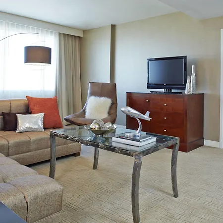 Renaissance St. Louis Airport Hotel-3