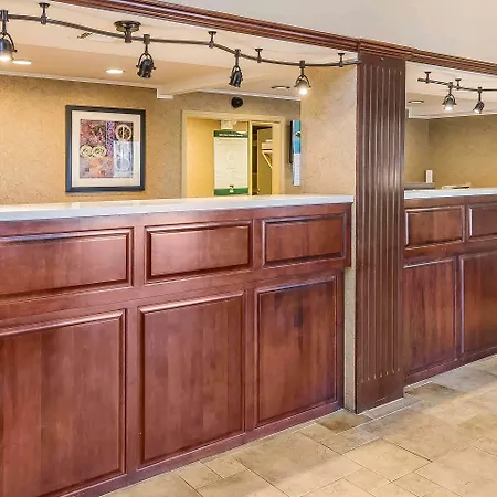 Quality Inn & Suites Sevierville - Pigeon Forge-2