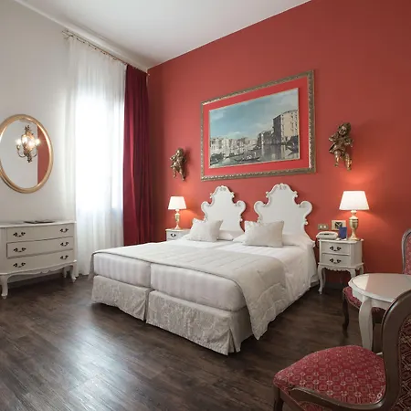 Hotel Amadeus-2