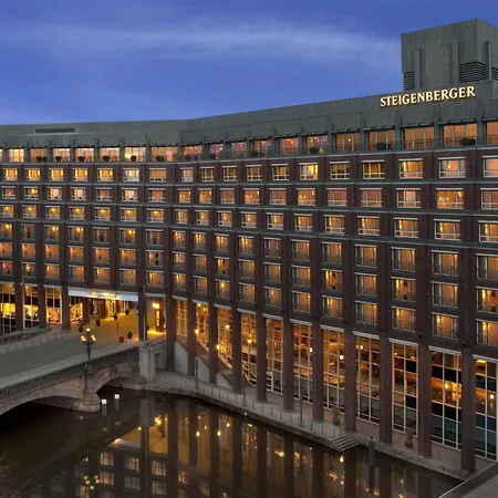 Steigenberger Hotel Hamburg-2