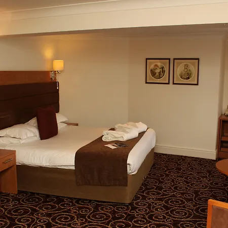 The Legacy Rose & Crown Hotel-3