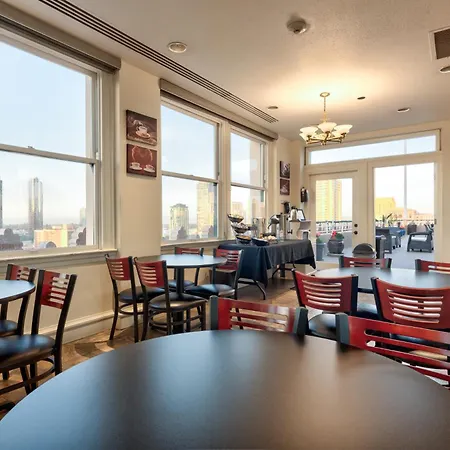 Gaslamp Plaza Suites-3