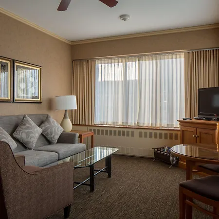 The Hotel Captain Cook-3