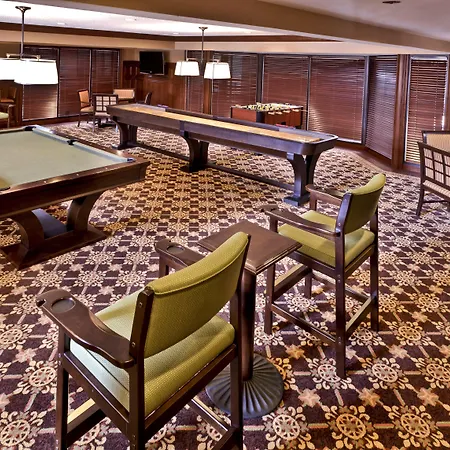 Ann Arbor Regent Hotel And Suites-3