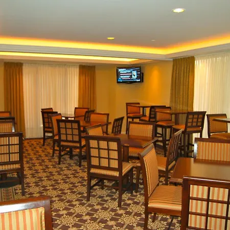 Ann Arbor Regent Hotel And Suites-2