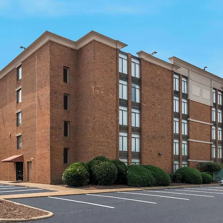 Best Western Hampton Coliseum Inn-2