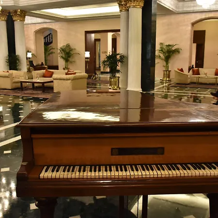 The Oberoi Grand Kolkata-3