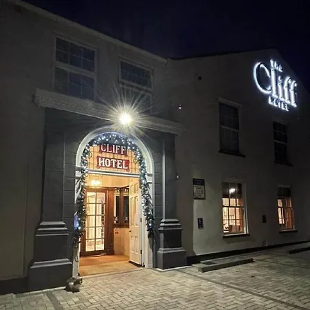 Cliff Hotel-2