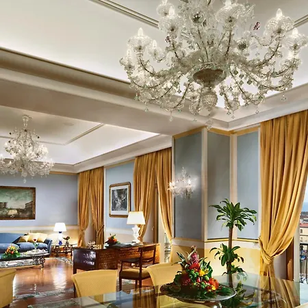 Grand Hotel Vesuvio-3