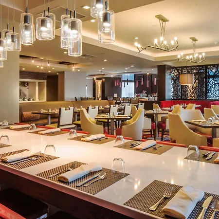 Doubletree By Hilton Hotel Largo Washington Dc-3
