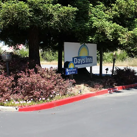 Days Inn & Suites By Wyndham Sunnyvale-3