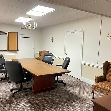 Ramada By Wyndham Seekonk Providence Area-3