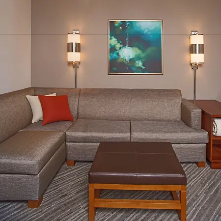 Hyatt Place Cincinnati Blue Ash-2
