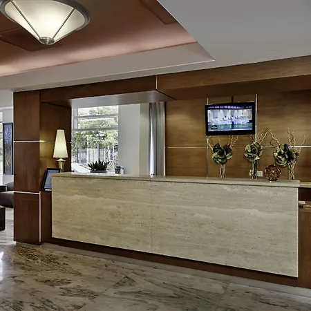 Courtyard By Marriott San Juan Miramar-3