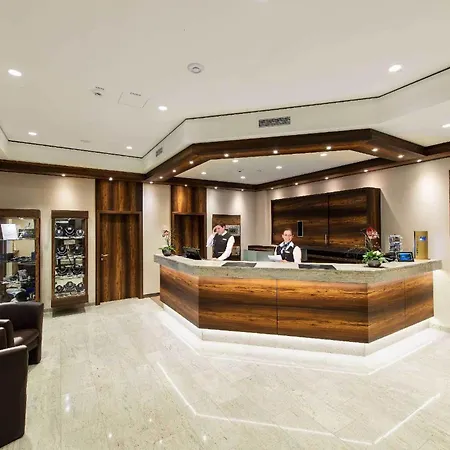 Maritim Titisee Hotel-2