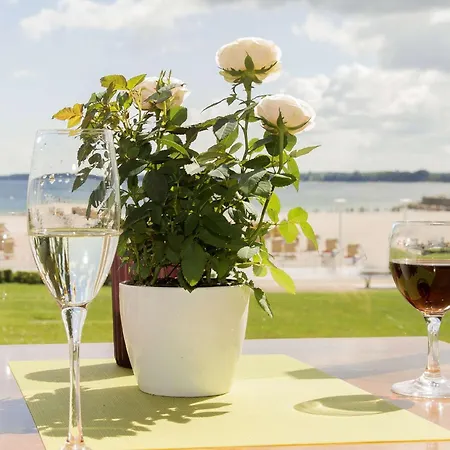 Maritim Strandhotel Travemuende-2