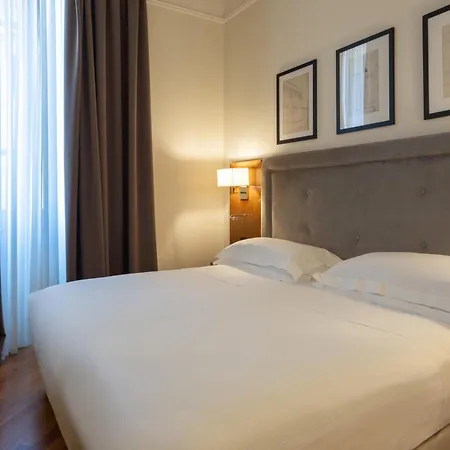 Hotel Embassy-2