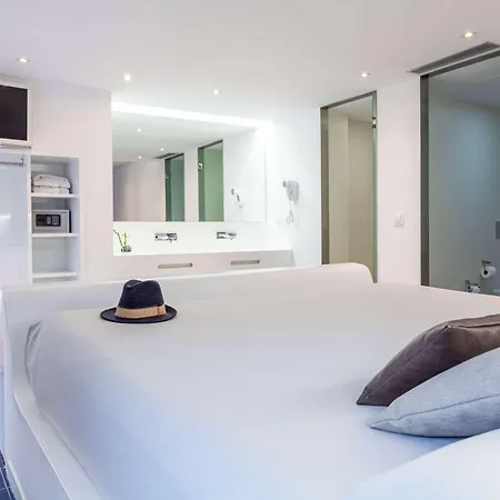 Hotel Macia Granada Five Senses Rooms & Suites-3