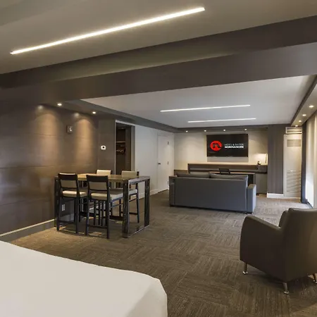 Hotel & Suites Normandin Quebec-2